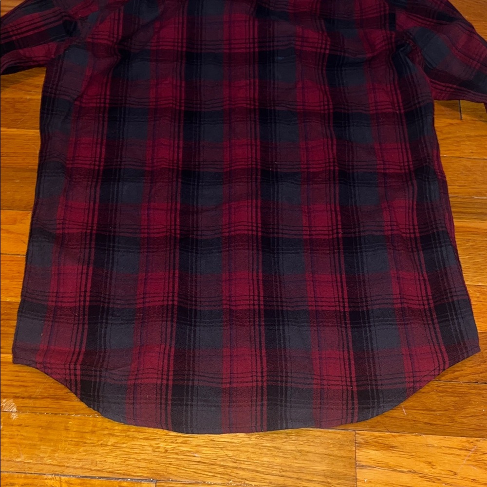 💎⭐️🌴 Ezekiel Black and Red Plaid Casual Shirt - Picture 8 of 8